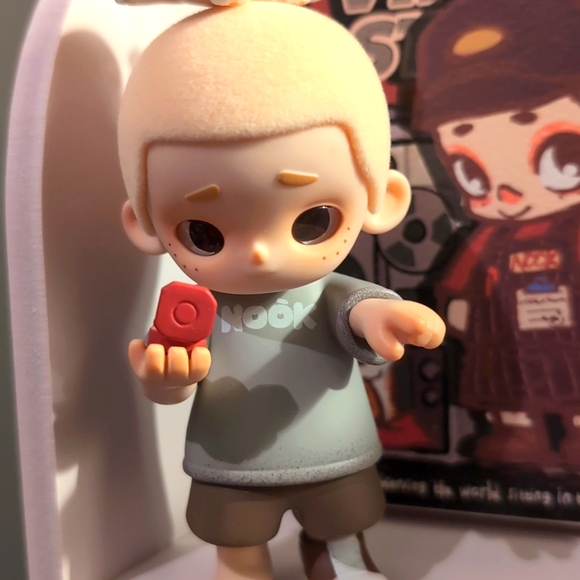 Buy 2 Get 1 FREE ♥️ 'Nook' Collectible Figure Confirmed -"Compass" - Picture 3 of 7